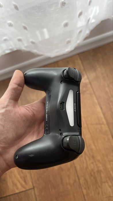 Maneta Controller ps4 original cu hall effect