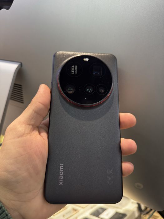 Xiaomi 15 Ultra Black