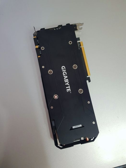 Видеокарта Gigabyte GTX 1070ti