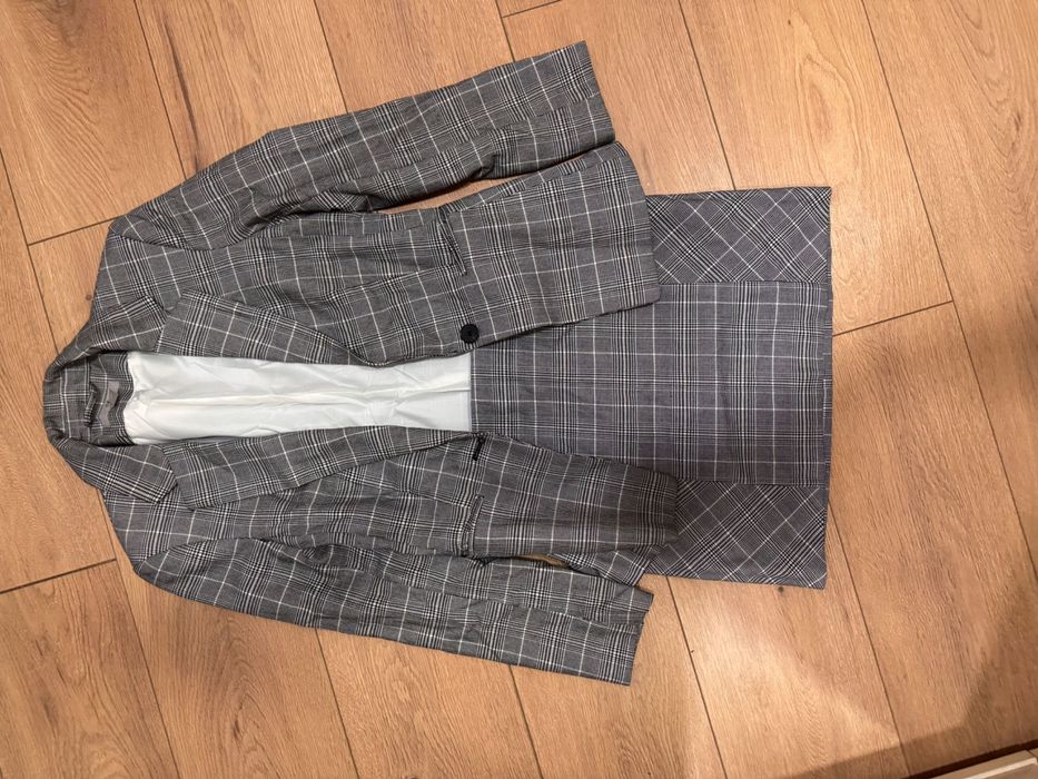 Классический костюм H&M с короткой юбкой размер XS (32) б/у