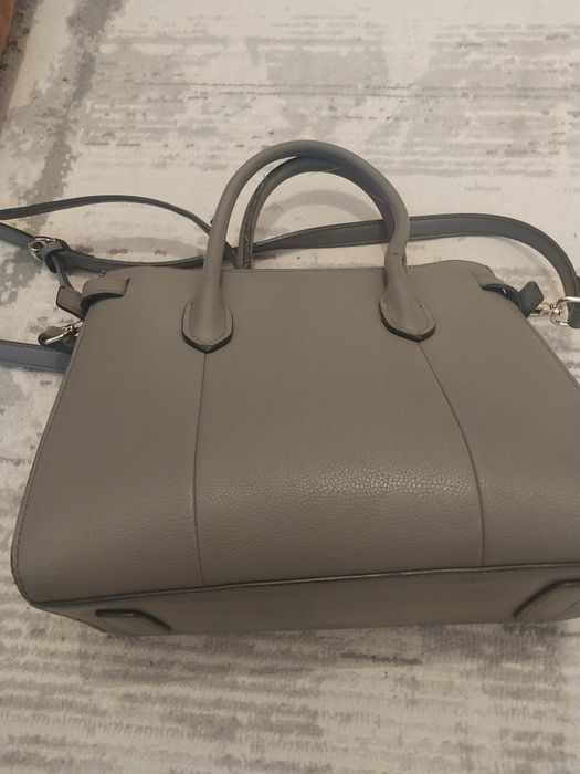 Сумочка Кожа серое и черное за все 6000