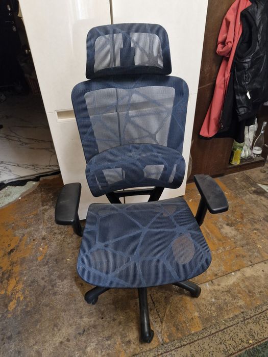 Кресло офисное компьютерное