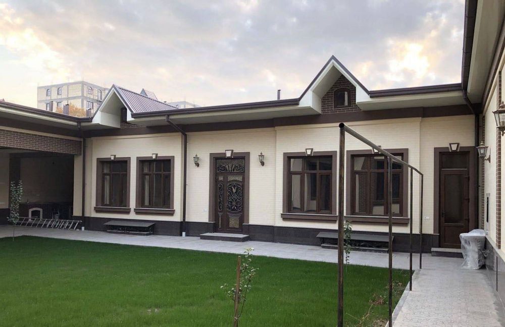 Сдается Участок Максим Г./ Буз / Никитина/Салом Чайхана можно под офис