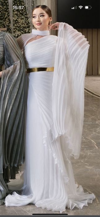 Вечернее платье.