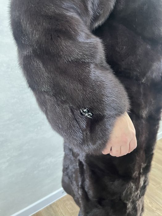 Продам Норковую шубу