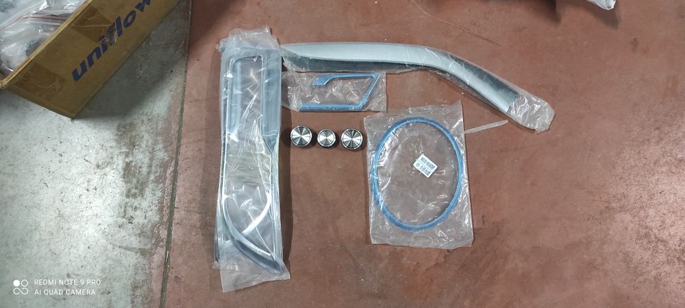 Cobalt, R4. Nexia, R3.