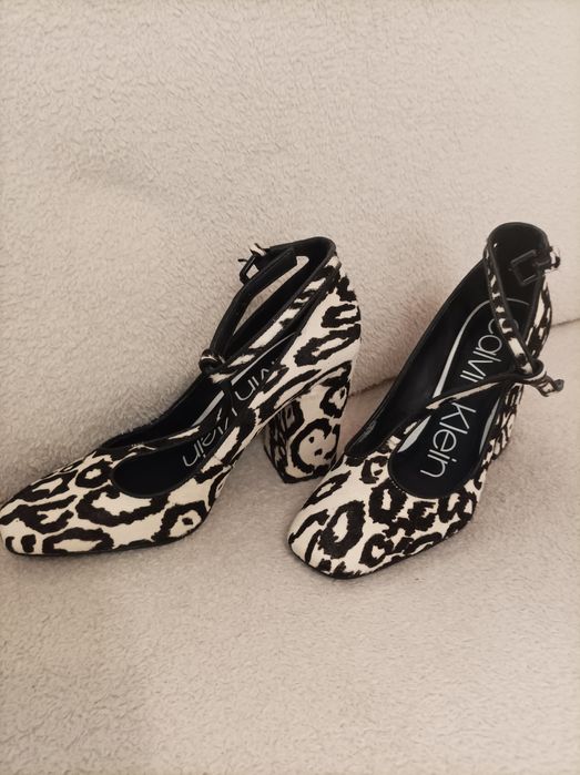 Обувки Calvin Klein