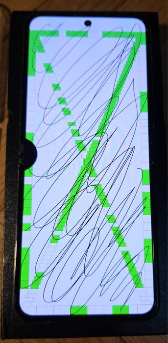 Samsung Galaxy Flip 5 de 256 pata pe display