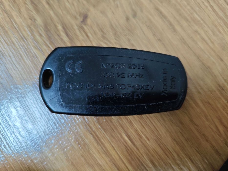 Пульты от ворот Came и Doorhan