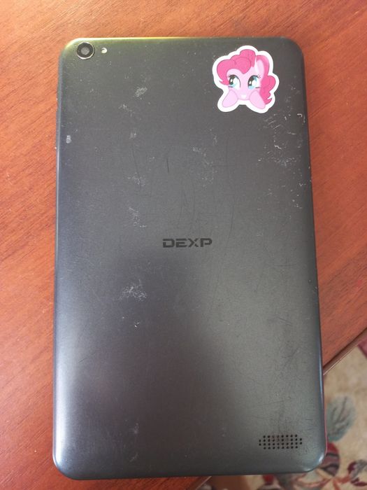 Продам планшет на запчасти