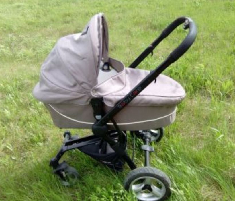 Продаю коляску 2 в 1