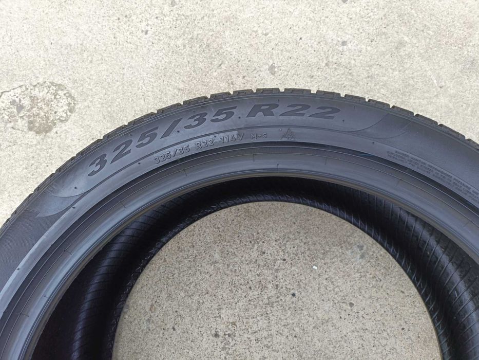 O anvelopa iarna 325 35 22 pirelli scorpion winter