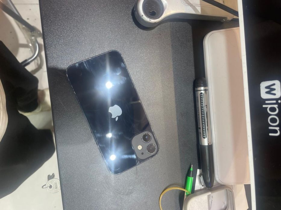 Продам iPhone 12 mini
