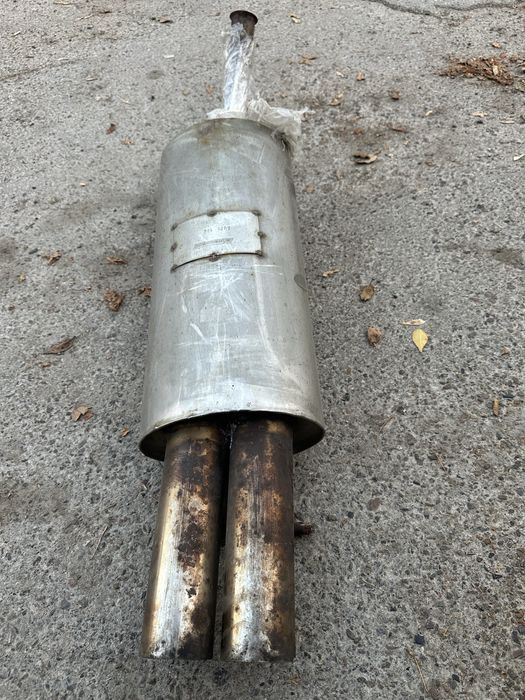 Глушитель Eisenmann на Ауди 100