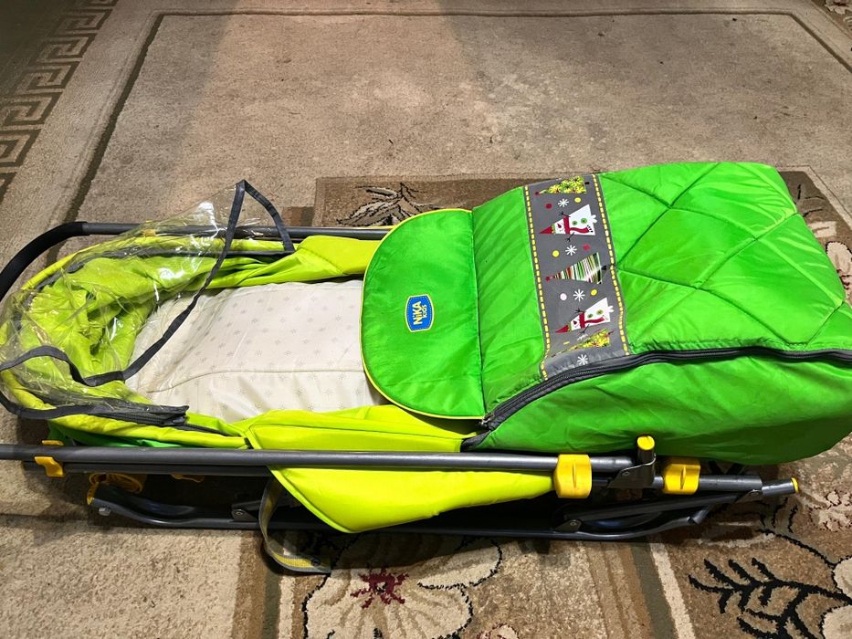 Продам санки коляску