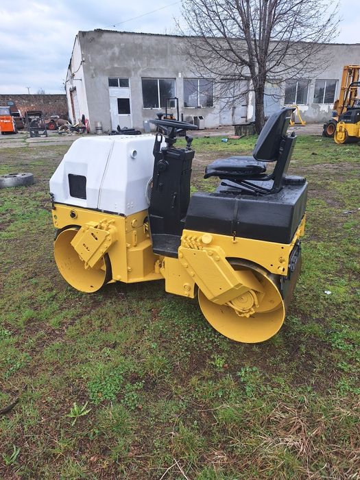 Vand / Inchiriez Cilindru Compactor  AMMANN 4t 2008