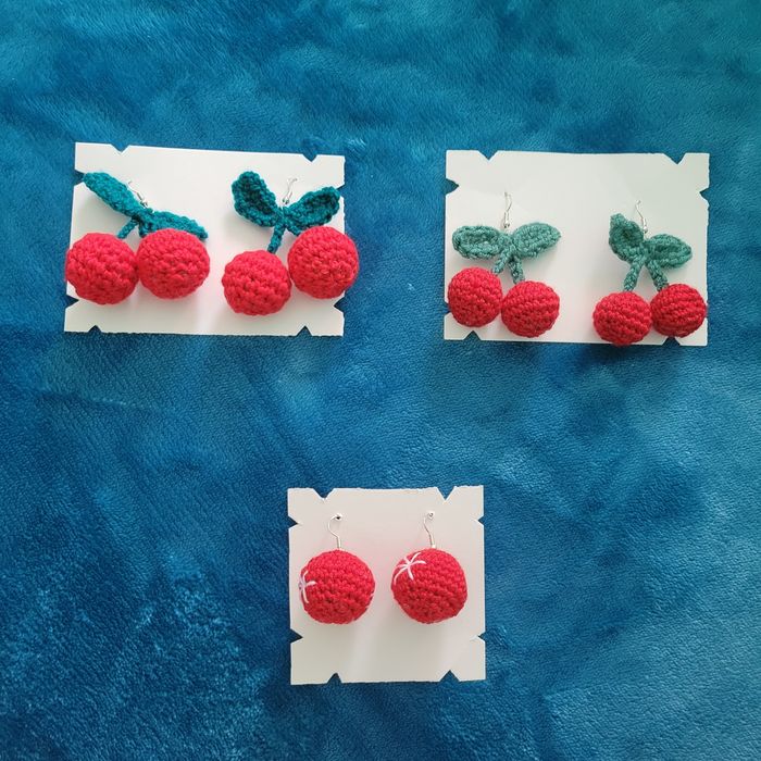 Cercei handmade livrare rapida