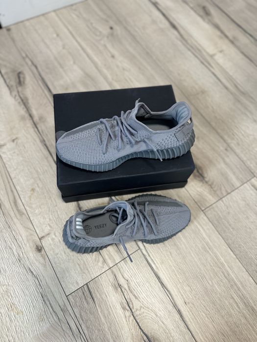 Yeezy 350 V2 Steel grey