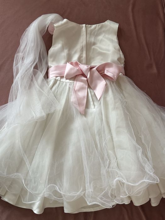 Платье белое детское