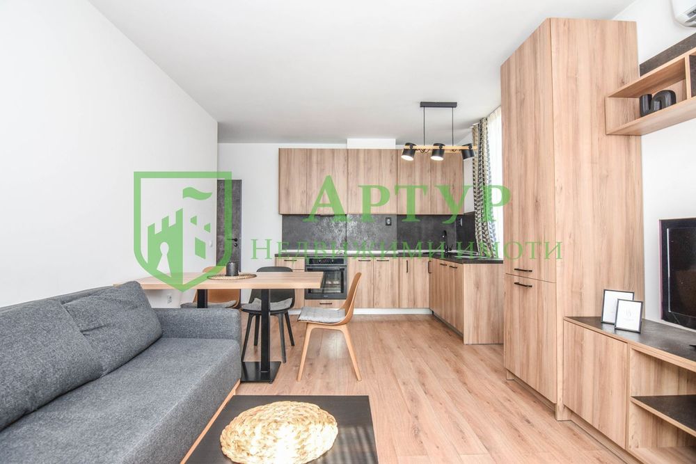 Дава се под наем Двустаен апартамент в София, Манастирски ливади - 80 кв.м за 690 € - Снимка #1