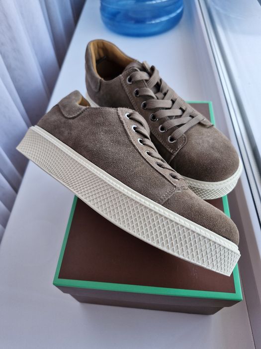 Продам новые кеды