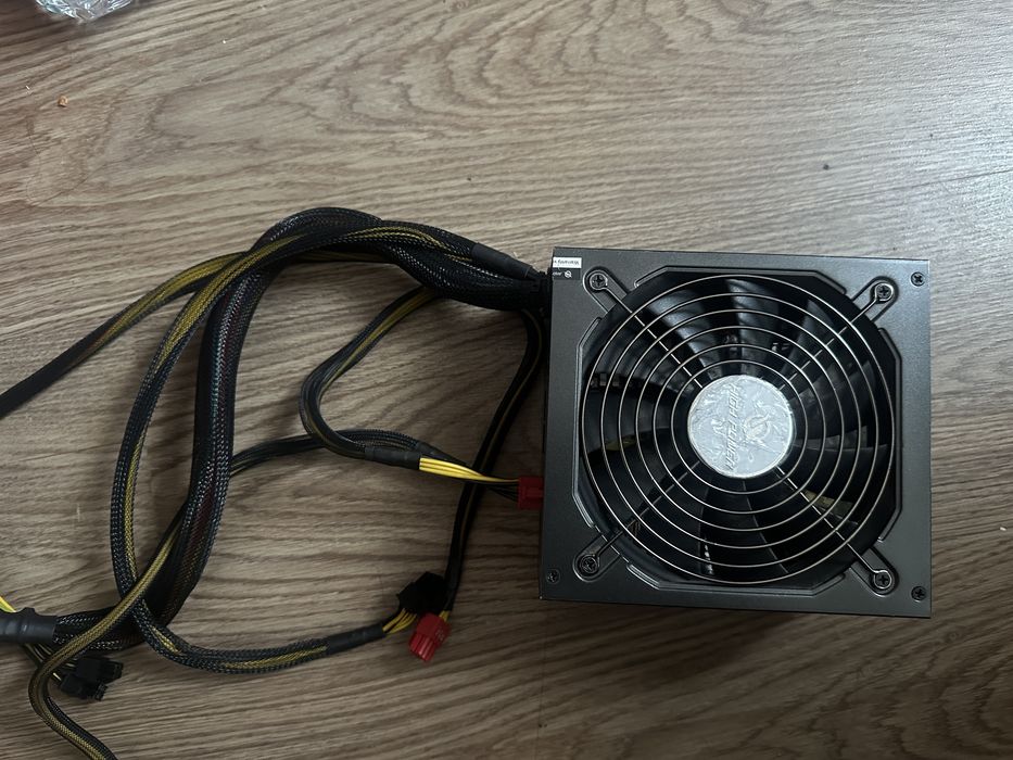 Sursa gaming 750w
