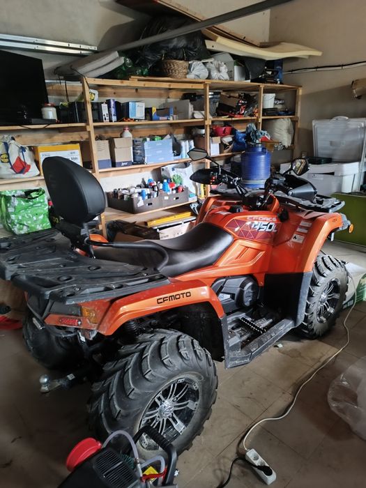 Vând ATV CF Moto 450L