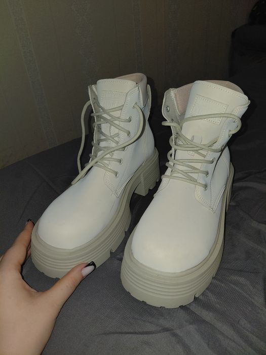 Демисезонные ботинки