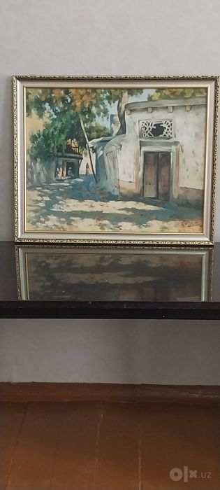 Продаётся яркая картина.