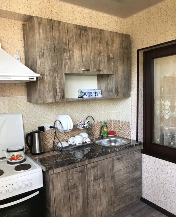 Юнусабад 8 квартал 1в2 комнатная