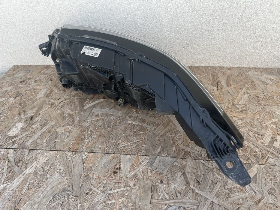 Far dreapta Range Rover Velar Full LED Original Europa