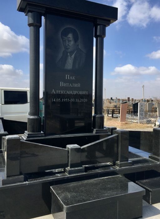 Памятники в Шымкенте