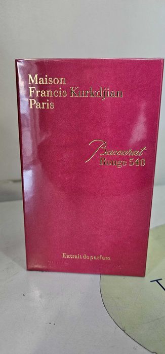 Baccarat Rouge 540 Extrait De Parfum