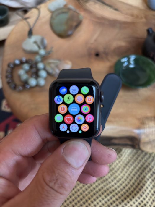 Apple Watch SE GPS