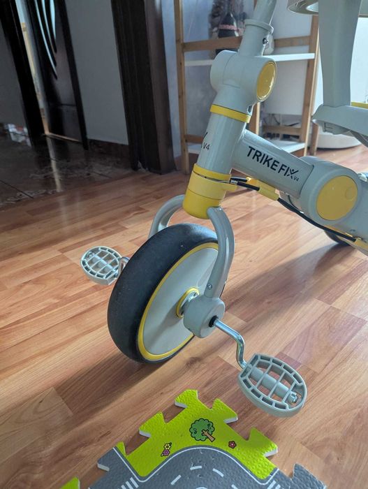 Carucior bicicleta tricicleta copii mici