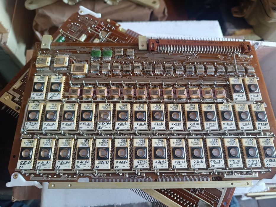 Принимаем радиодетали