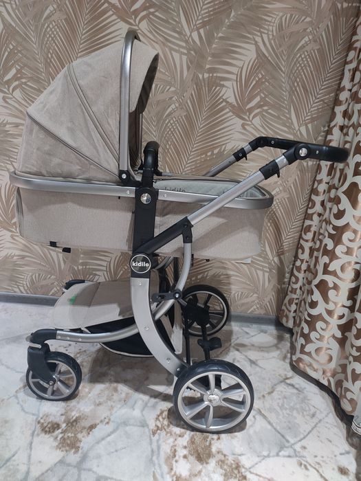 Детская коляска с автокресло Kidilo