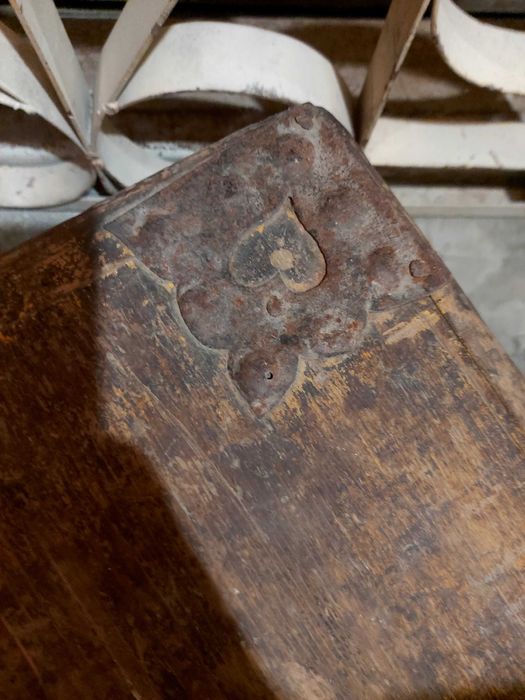 Стара дървена ракла