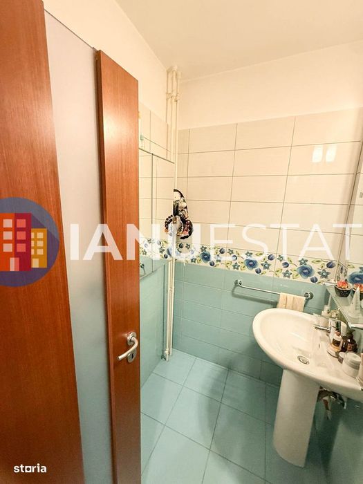 Berceni 10` Metrou Piata Sudului Mall Sun Plaza Centrala Parcare 2 Bai
