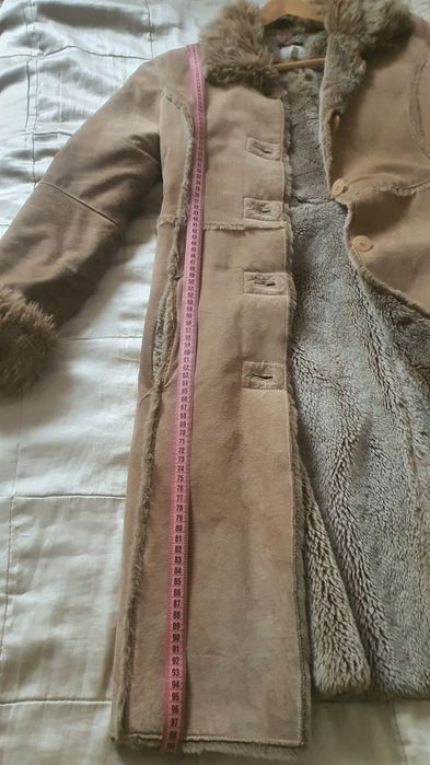 Haină de blană din piele naturala palton damă JFW London M 38 soft suede îmblănit bej lungă de iarnă