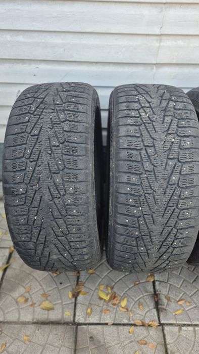 Шины зимние 265/45/21