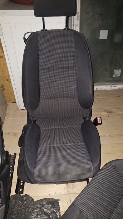 Седалки за audi a3 8п