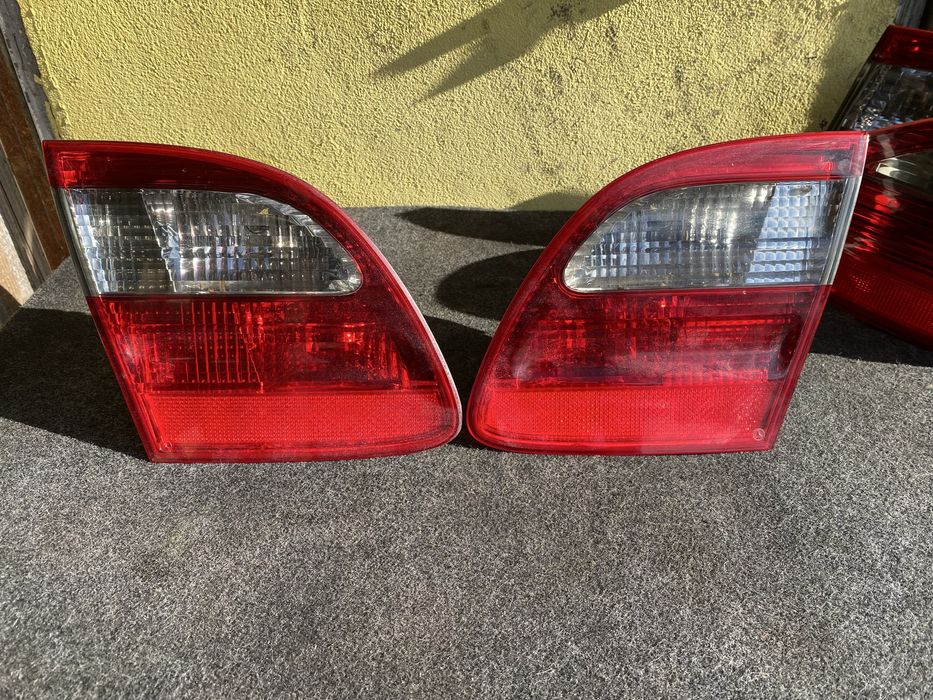 Stop haion stanga dreapta  Mercedes E W211 combi