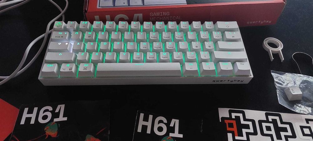 Tastatura QwertyKey H61 Split Alba