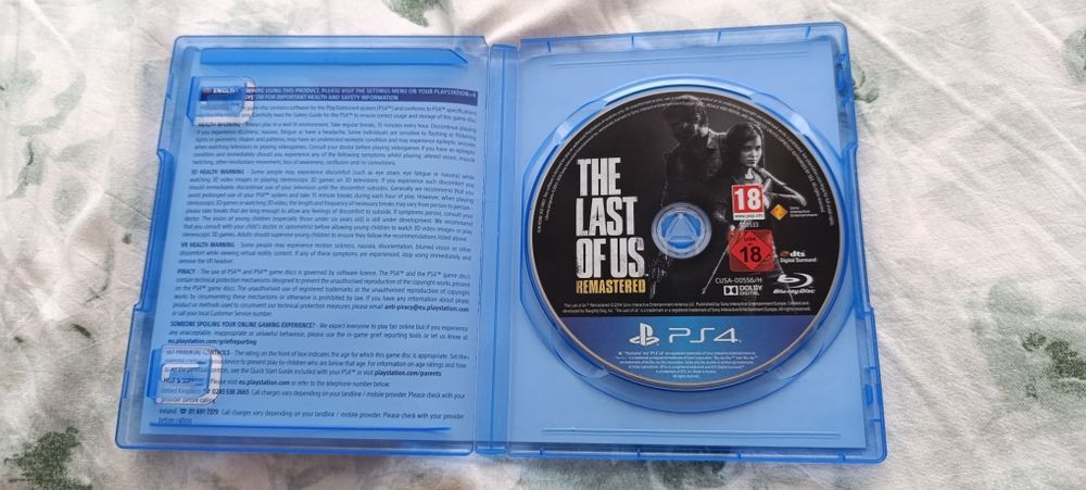 Vand  - The Last of Us - Remastered si God of War