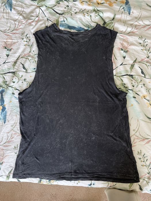 Мъжки тениски и потници