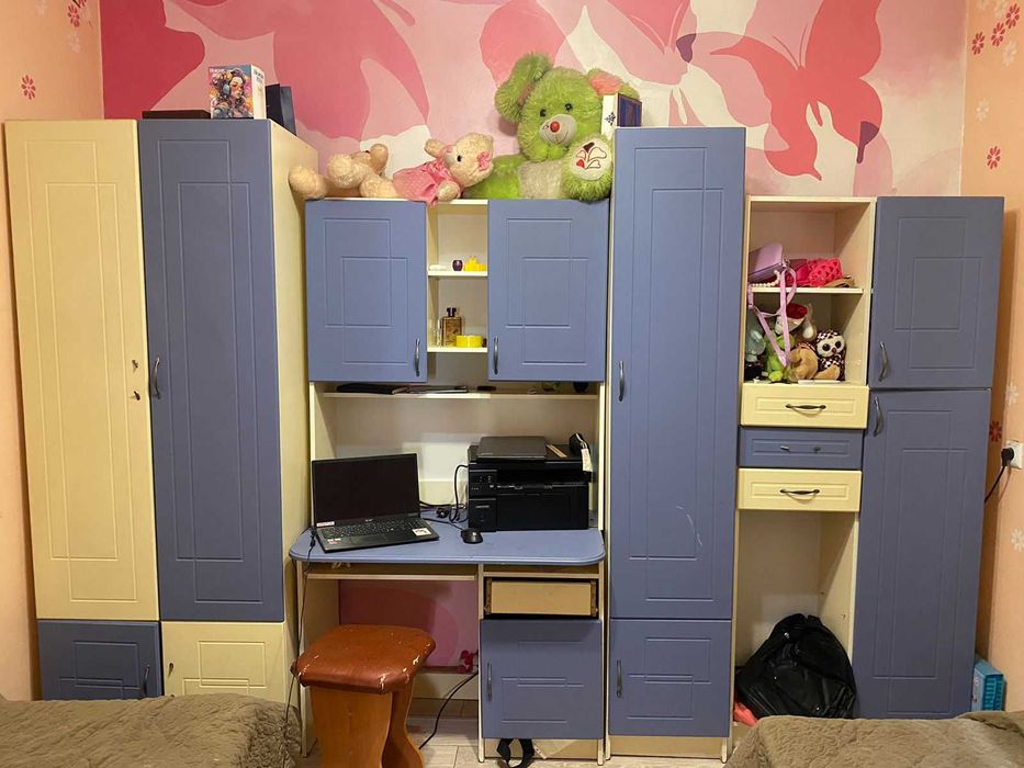 Детский шкаф и кровать