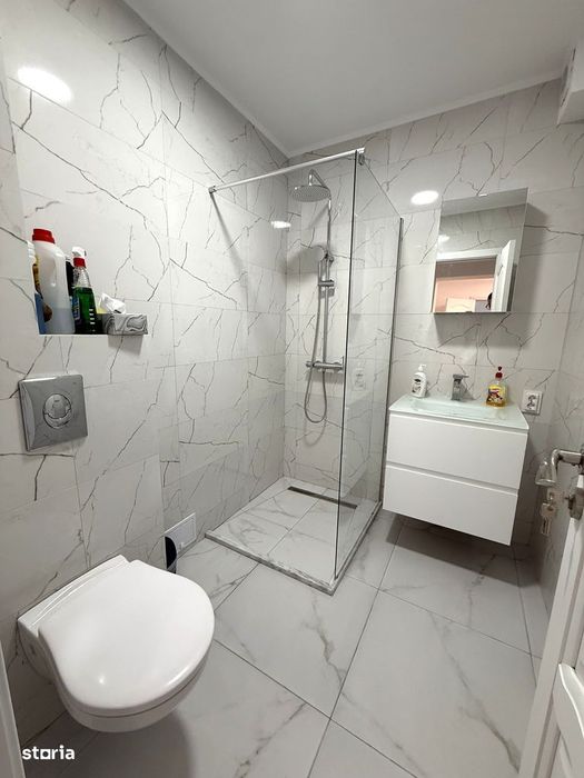 Podu Ros, totul nou, prima inchiriere, 2 camere renovat complet