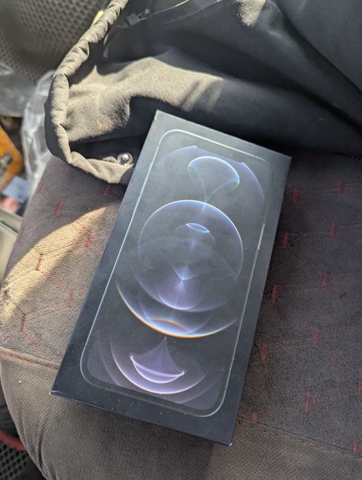 Айфон 12 про макс