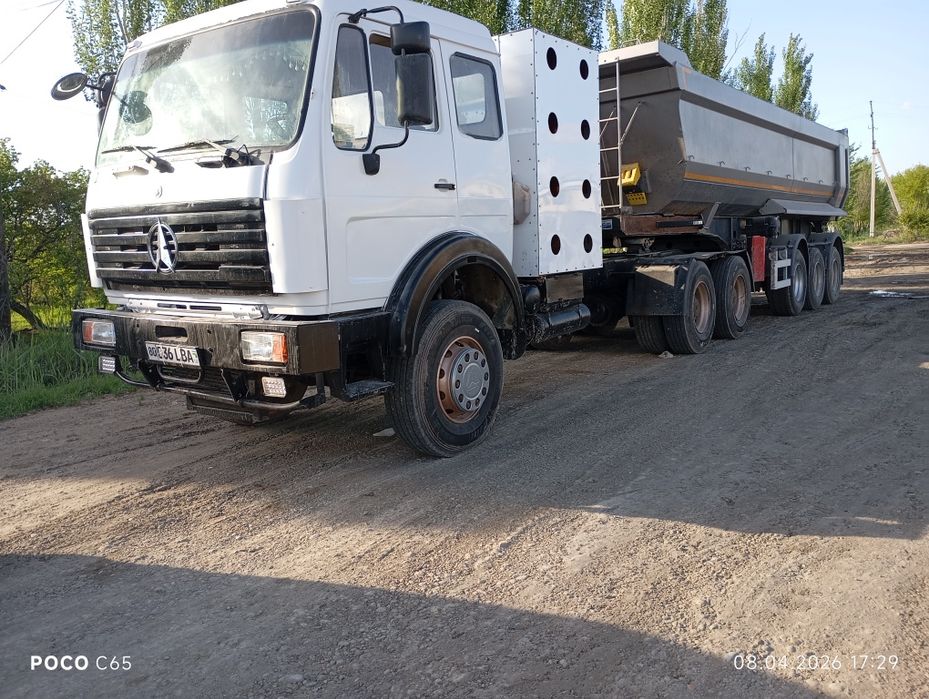NORTH BENZ 2008 Тягач